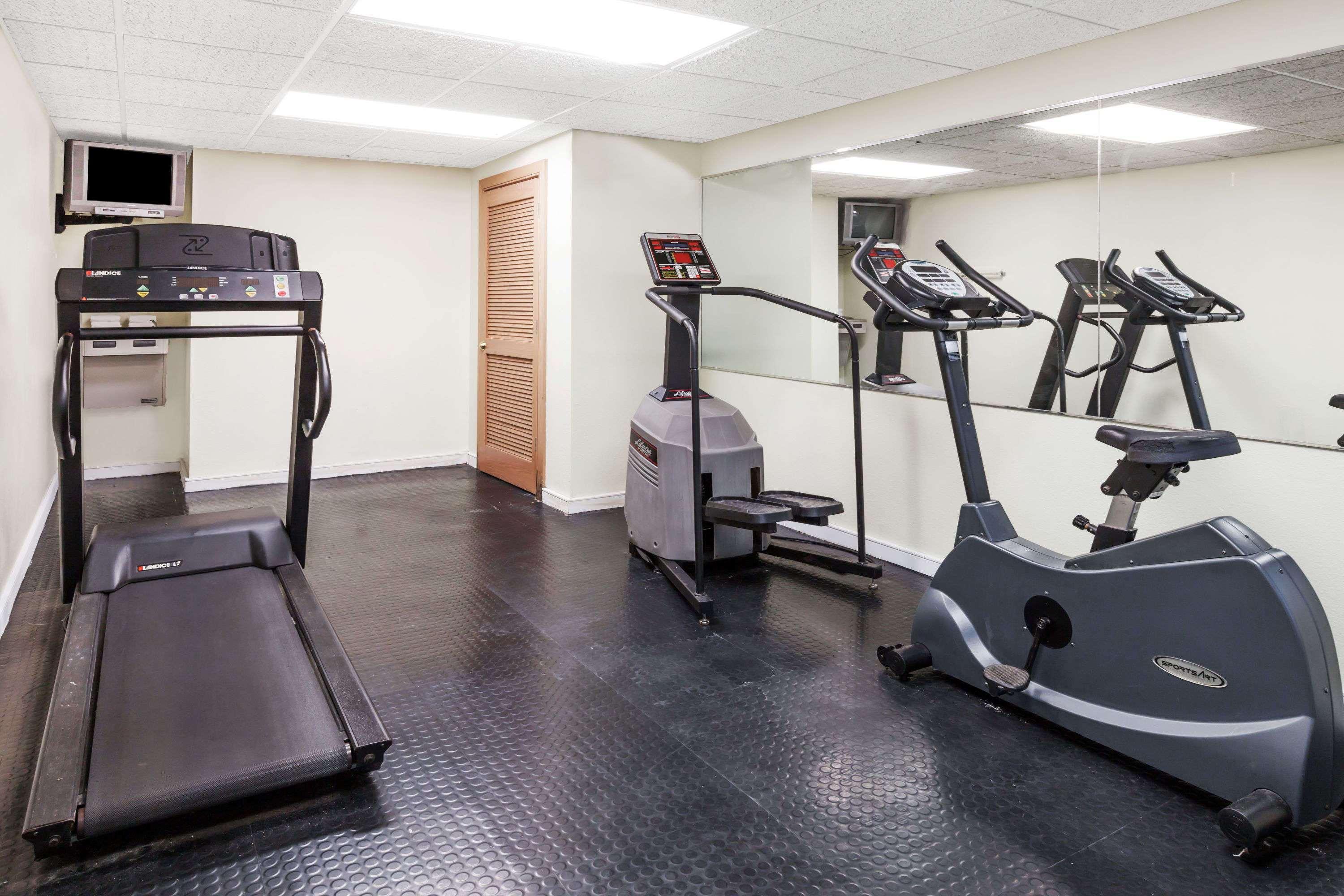 Days Inn By Wyndham Irving Grapevine Dfw Airport North Εξωτερικό φωτογραφία