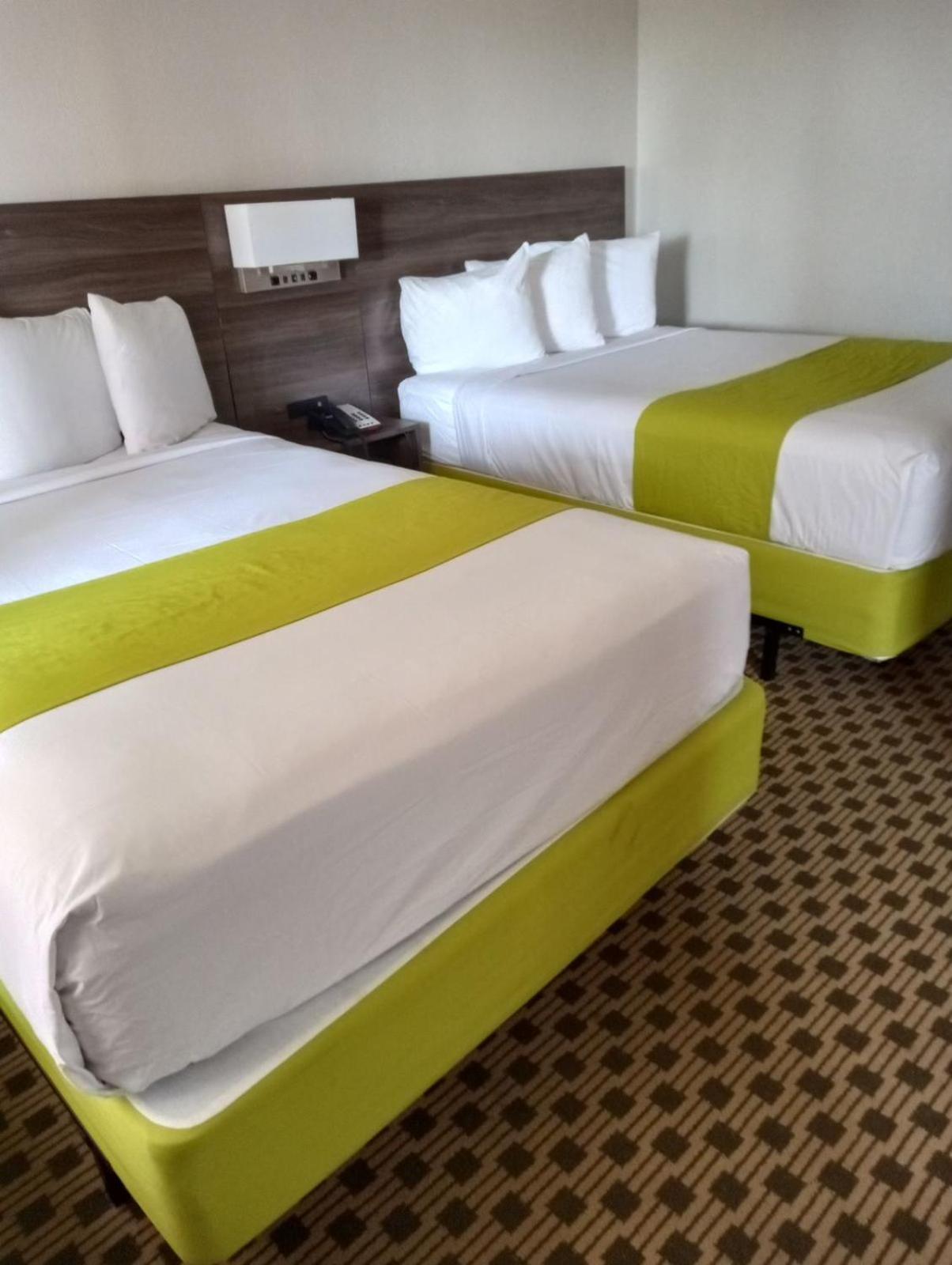 Days Inn By Wyndham Irving Grapevine Dfw Airport North Εξωτερικό φωτογραφία